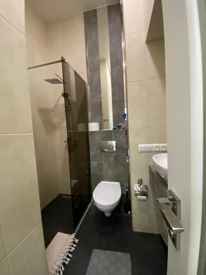 Galicia Apartments إلفيف المظهر الخارجي الصورة