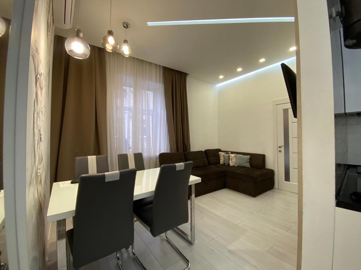 Galicia Apartments إلفيف المظهر الخارجي الصورة