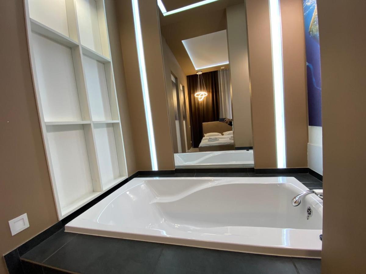 Galicia Apartments إلفيف المظهر الخارجي الصورة