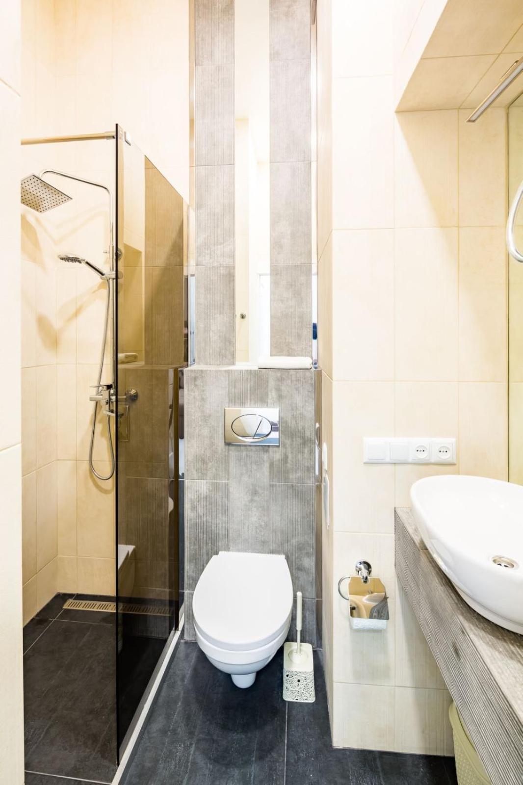 Galicia Apartments إلفيف المظهر الخارجي الصورة